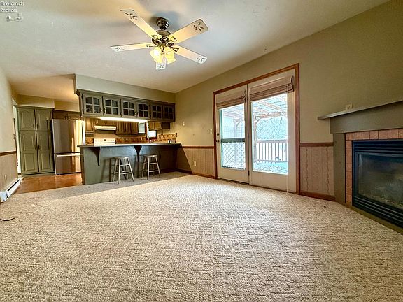 5th image of 12 Beechwood Dr