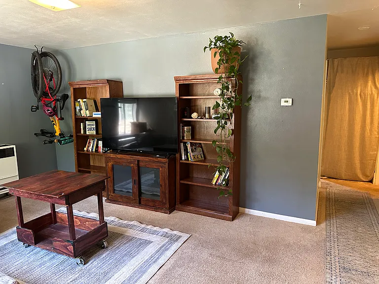 318A Ruxton Ave — Photo 16