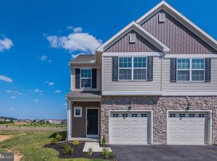 1752 Fairbank Ln, Mechanicsburg, PA 17055
