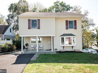 825 Hilton Ave, Feasterville, PA 19053