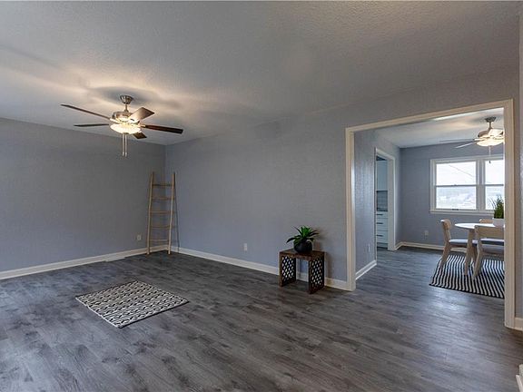 3rd image of 11601 Bennington Ave