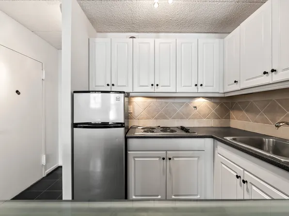 312 101st Street image 8 of 18