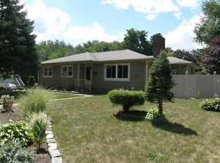 43 Mason Rd, Dudley, MA 01571