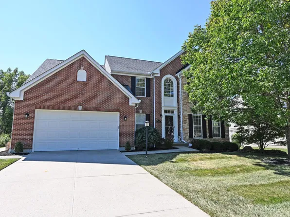 1227 Beechwood Pl, Amelia, OH 45102