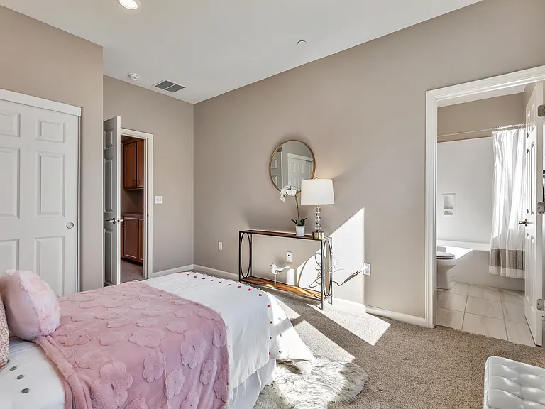 2973 Valley Of Hearts Delight Pl #4 — Photo 1
