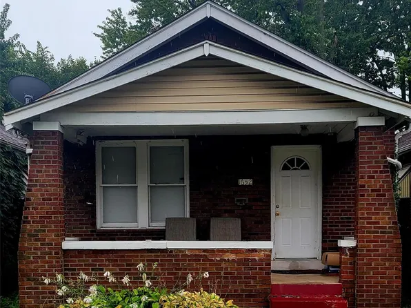 1652 McLaran Ave, Saint Louis, MO 63147