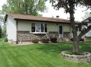115 W South St, Elwood, IL 60421