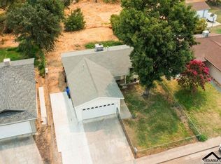 1135 Aloha St, Red Bluff, CA 96080