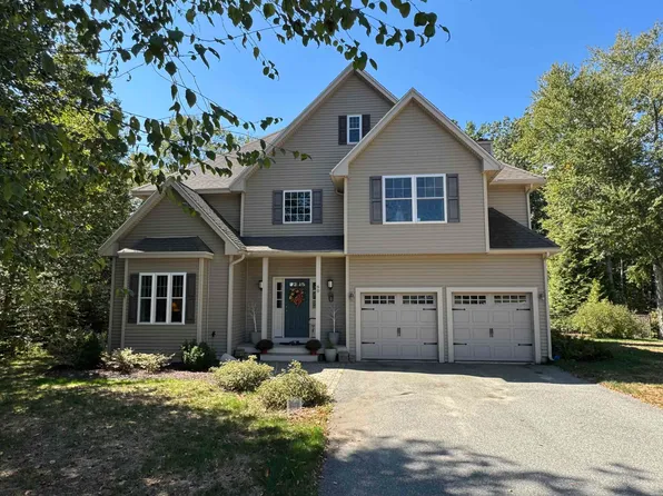 60 Spruce Ridge Drive, Brentwood, NH 03833