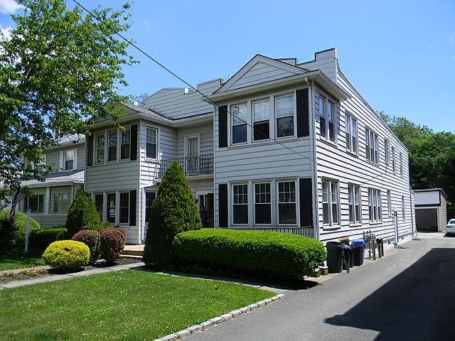 1st image of 172 Forest Ave