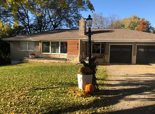 8262 Keystone Dr, Omaha, NE 68134