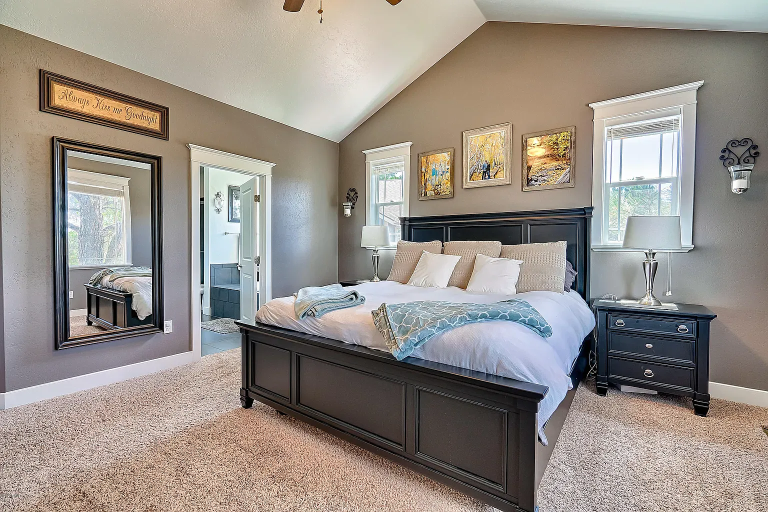 433 W Wulfenite Rd — Photo 2