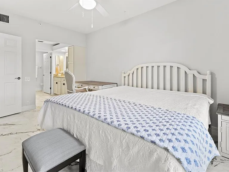 13601 Worthington Way #1206 — Photo 5