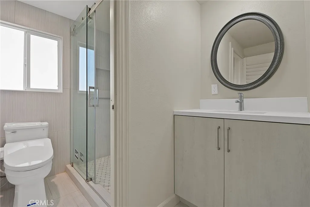 4 bed, 2589 sqft, $7,000 — Photo 2
