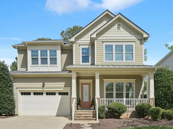 348 Briarfield Dr, Apex, NC 27502