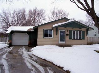 1557 Royal Oak St SW, Wyoming, MI 49509