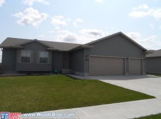 4051 Westgate Rd, Grand Island, NE 68803