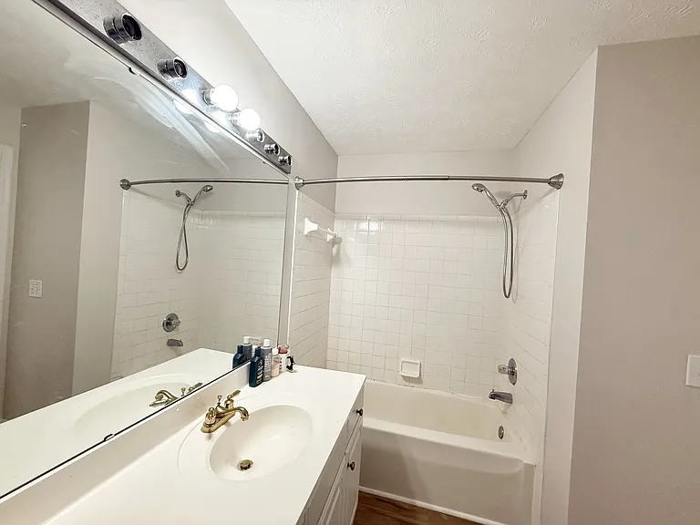 Full Bath 2 - 2nd Floor