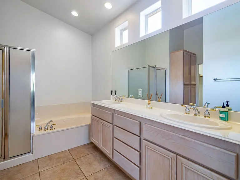45596 Torrey Pines Ct — Photo 9