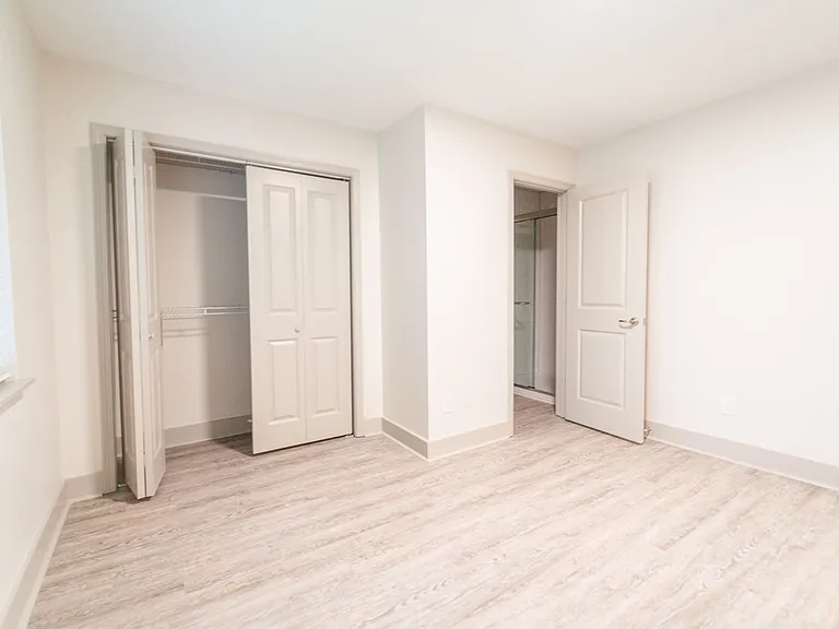 Emory Woods Apartments — Photo 27