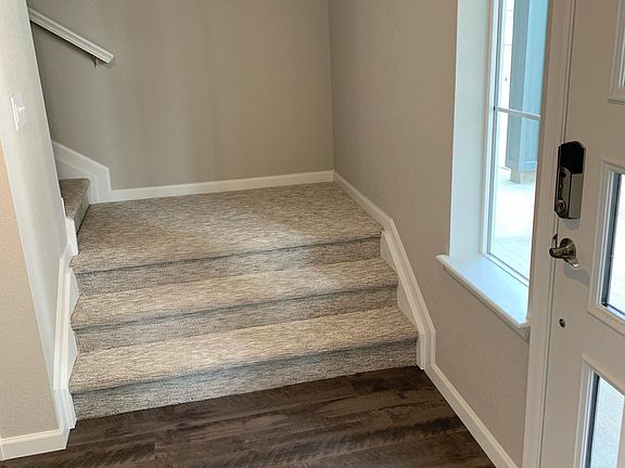 Entryway with keyless entry