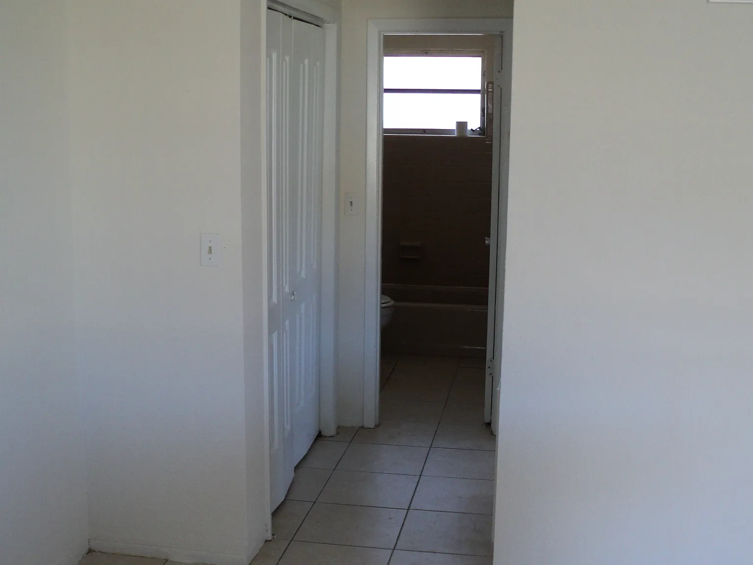 1 bed, 500 sqft, $800 — Photo 2