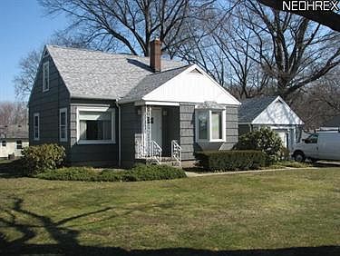 1st image of 1539 Indianola Ave