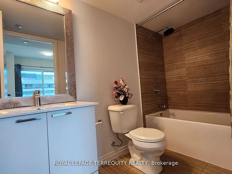 2152 Lawrence Ave E #1207 — Photo 6