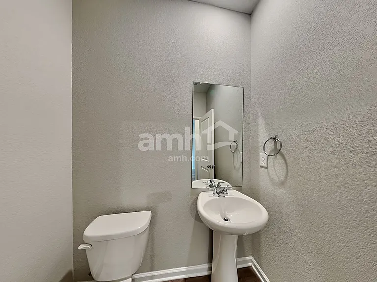 613 Gleaner Way — Photo 8
