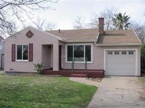 3350 65th St photo 1