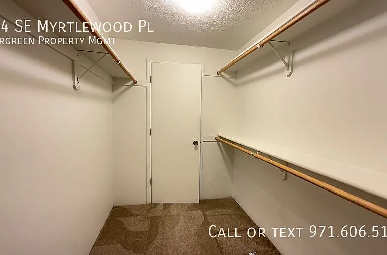 664 SE Myrtlewood Pl — Photo 32