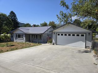 179 School Rd, Miranda, CA 95553