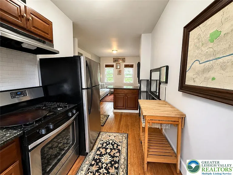 80 N 4th St #4 — Photo 12