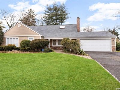 17 Bluebird Drive, Roslyn Heights, NY, 11577