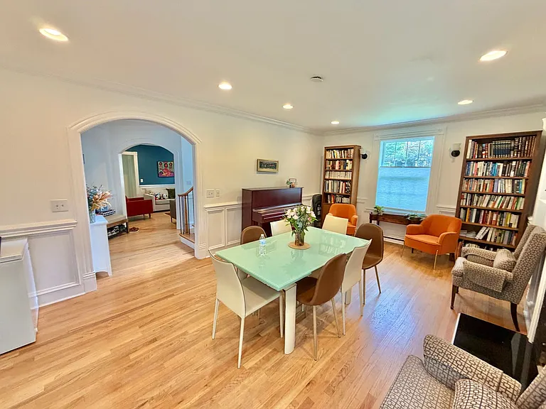 7538 Morningside Dr NW — Photo 10
