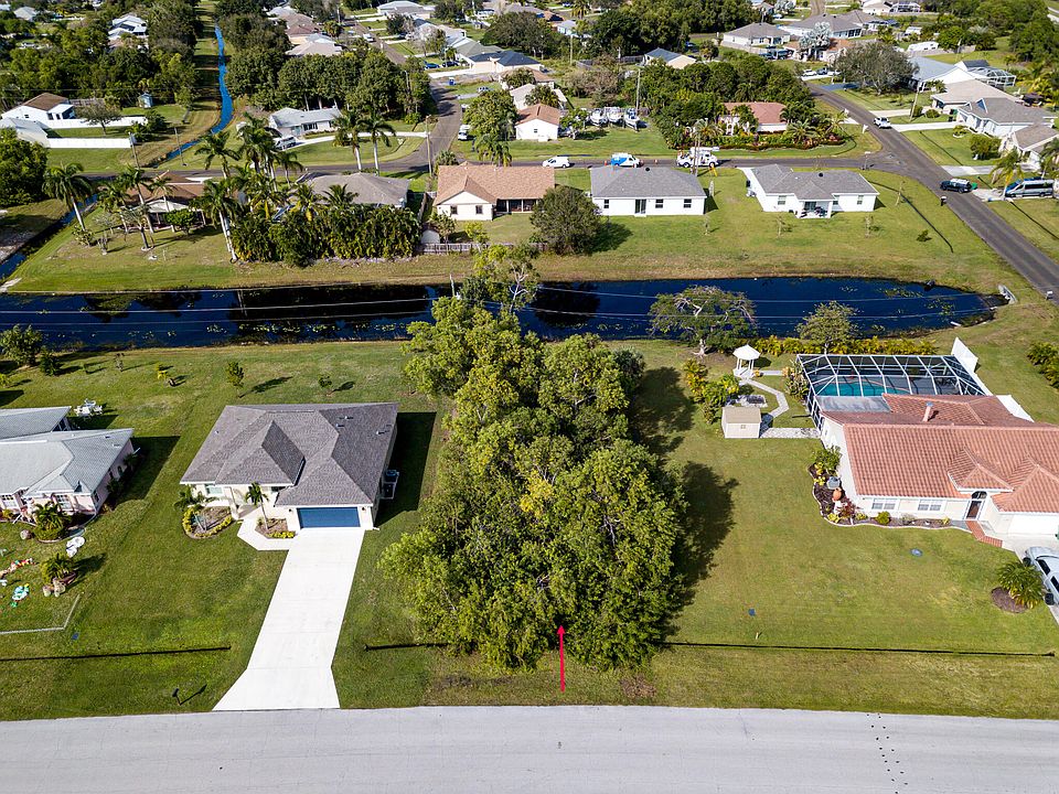 1st image of 2212 SE Charleston Drive