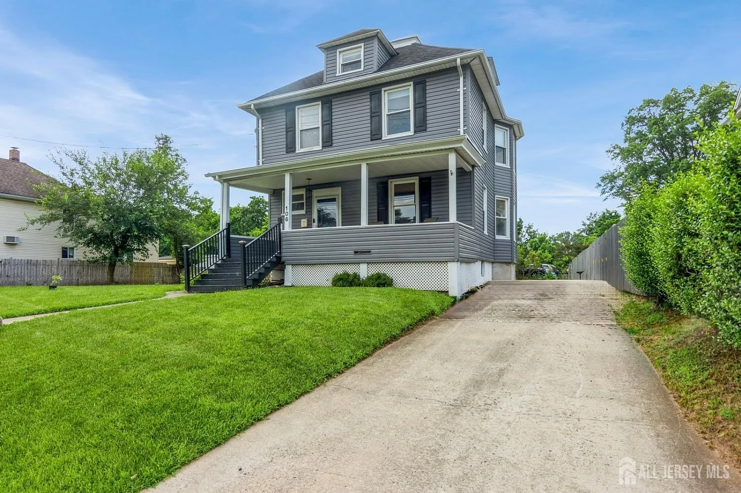 106 Union Ave photo 1
