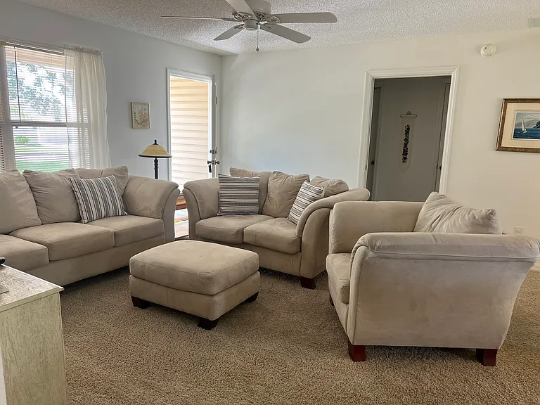1315 Fort Lawn Loop — Photo 3