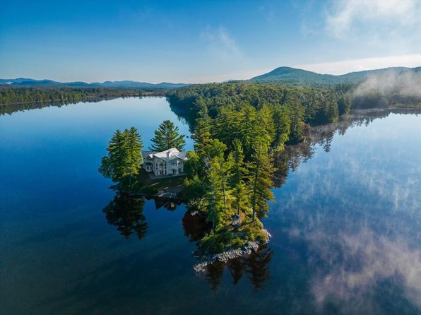 575 Sabattis Rd, Long Lake, NY 12847