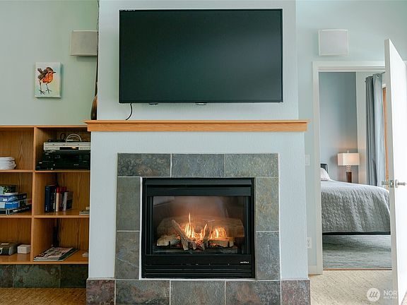 5th image of 2220 W Woodin Avenue #408