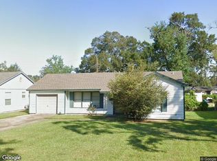 3370 Maplewood Ln, Beaumont, TX 77703