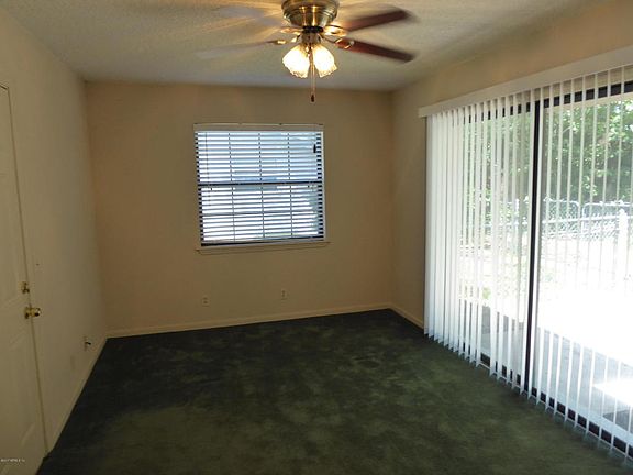 5th image of 3445 Thornhill Dr