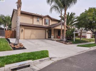 2010 Hedge Ave, Brentwood, CA