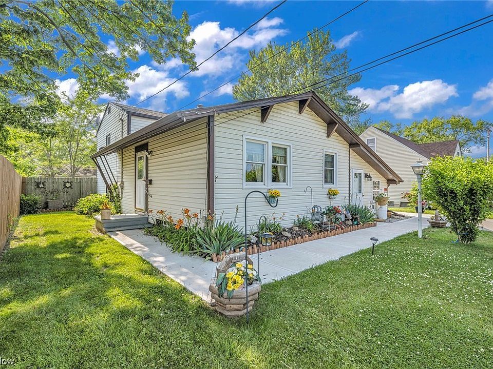 804 East Dr, Sheffield Lake, OH 44054 Zillow