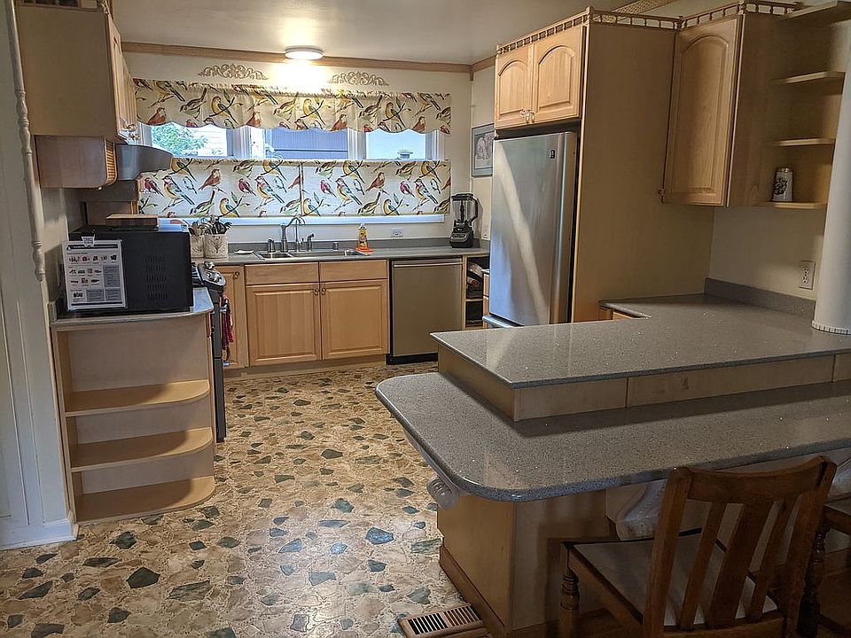 1st image of 507 17th Ave SE
