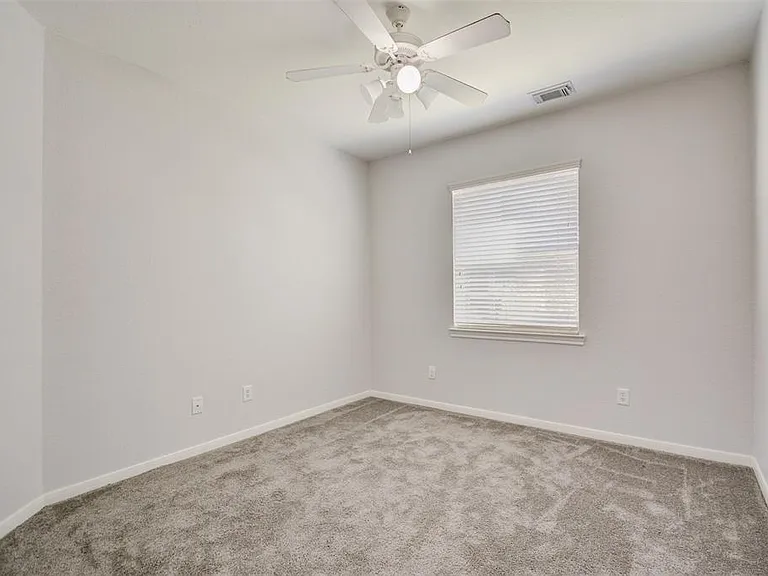 214 Spring Lakes Hvn — Photo 20