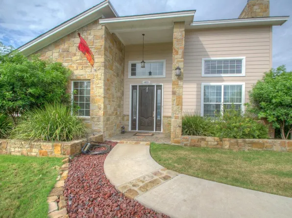 403 E Lakeshore Drive, Sunrise Beach, TX 78643