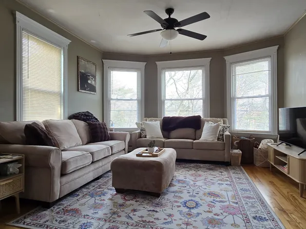 89 Washburn Ave #2, Portland, ME 04102