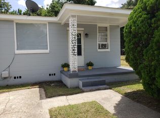 1993 Hugo Ave, North Charleston, SC 29405