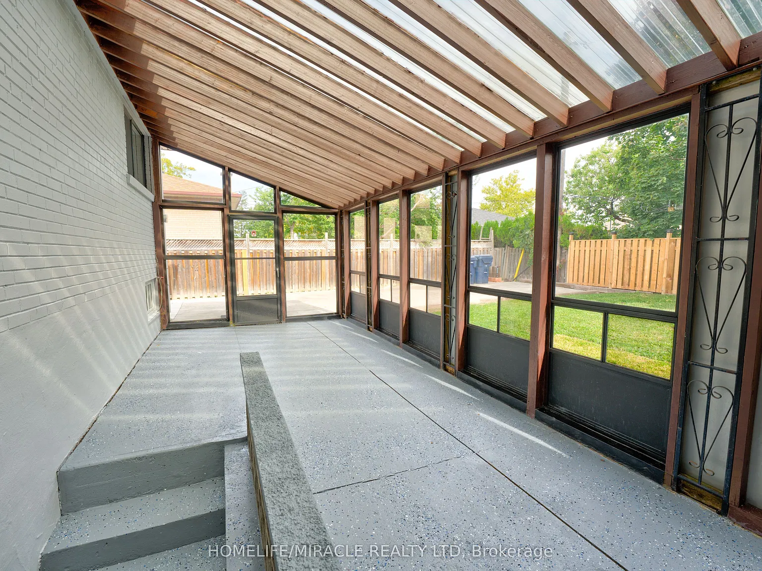 2 bed, $2,300 — Photo 2